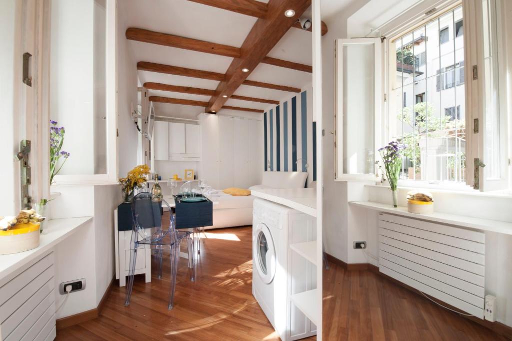 Montenapoleone Suite in the heart of Milan - Best Location Possible