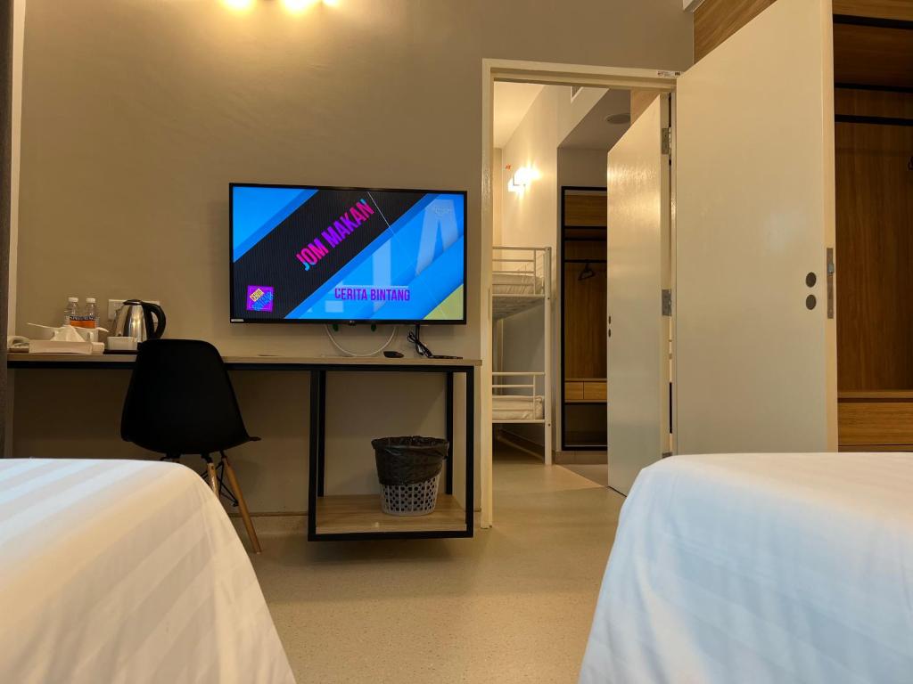 TV a/nebo společenská místnost v ubytování Serapi Verdure Hotel