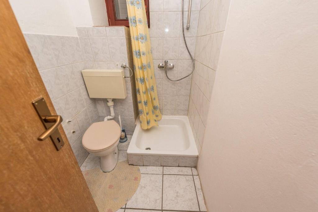 Łazienka w obiekcie Apartments Jadra