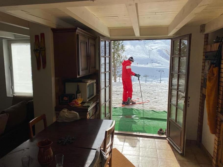 Photo de la galerie de l'établissement Appartement 6 pers, pieds des pistes, garage, à Bagnères-de-Bigorre