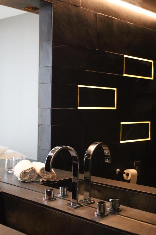Fotografie z fotogalerie ubytování D-Hotel v destinaci Kortrijk