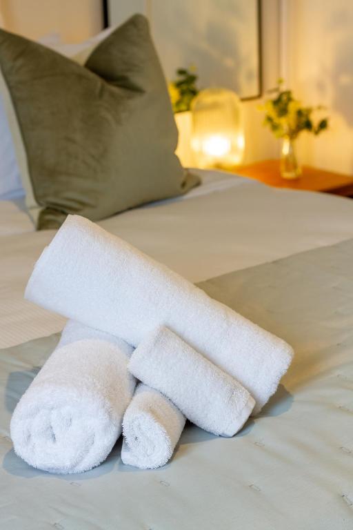 Central City Apartment with Lift Access - Resim 25