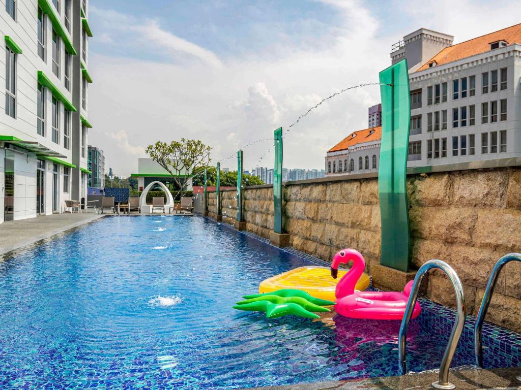 Bazén v ubytování ibis Styles Singapore Albert nebo v jeho okolí