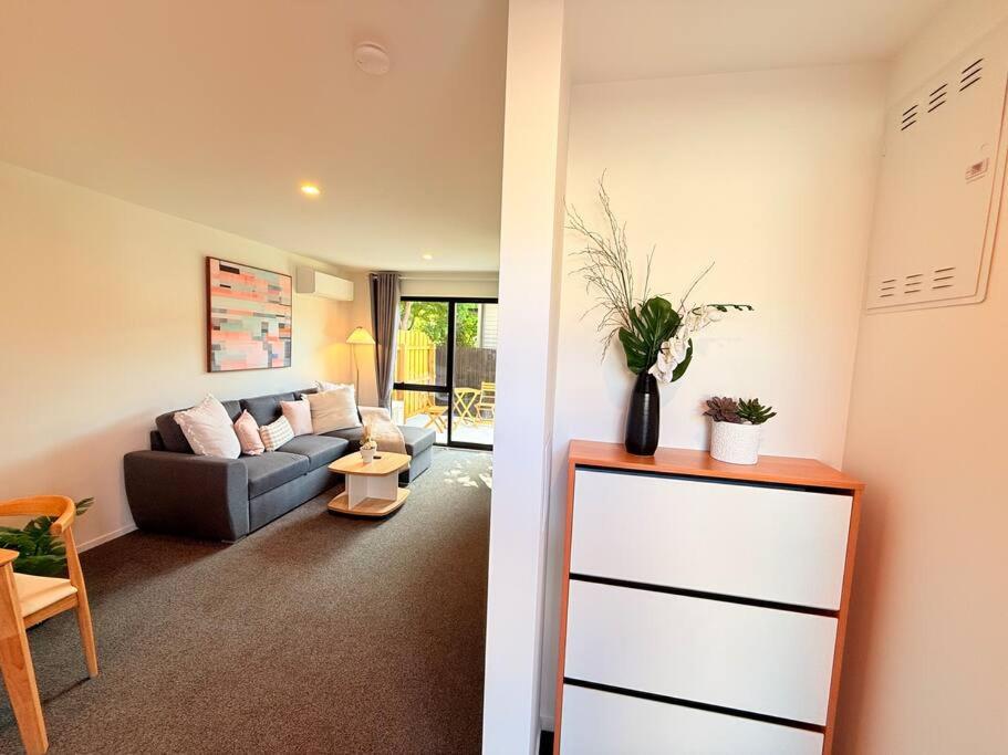 Tranquil 3 Bed Minutes To CBD And Arena, Sleeps 7 - Resim 14