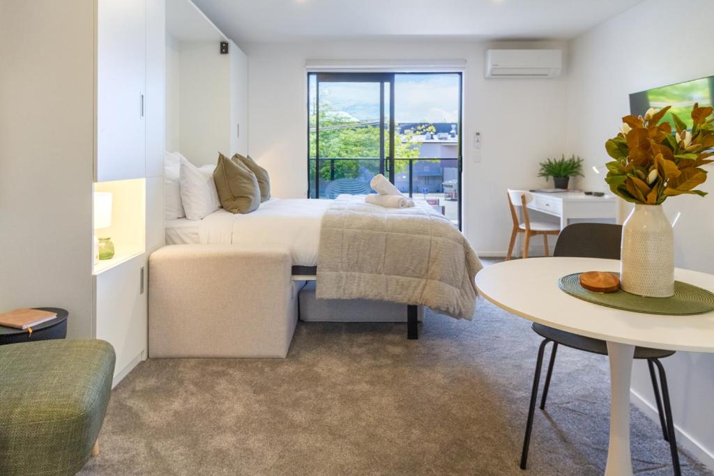 Exclusive Studio Retreat close to South City Mall - Resim 2