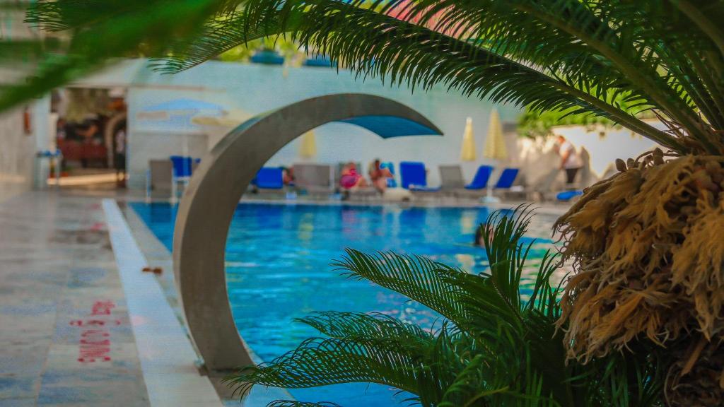 The swimming pool at or close to Ölüdeniz Turquoise Hotel - All Inclusive