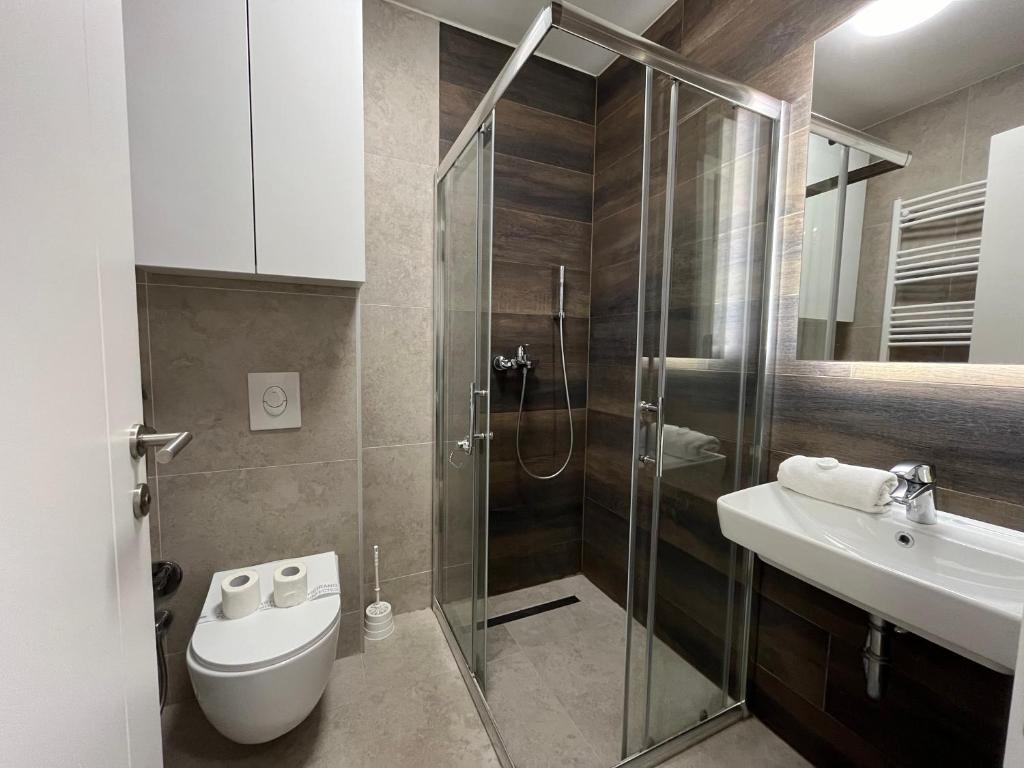Koupelna v ubytování Sarajevo Waves Aparthotel