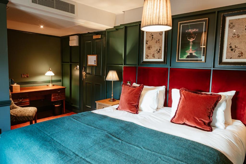 Hand & Flower - Resim 13