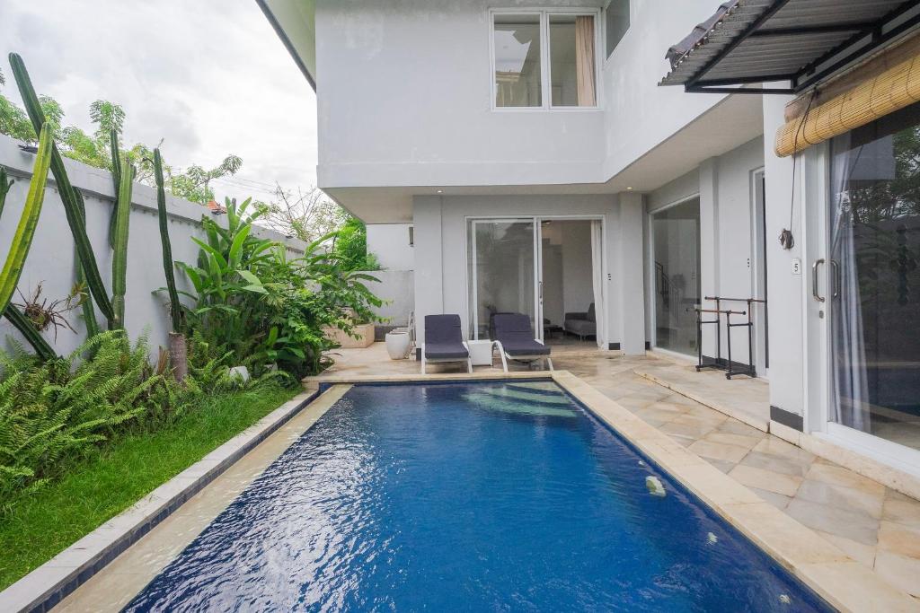 Villa Blue Margarita Canggu, Canggu (updated prices 2025)