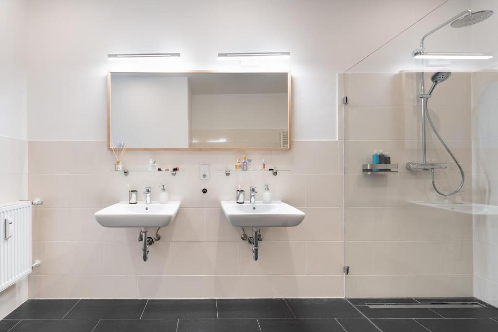 BENSIMON apartments Mitte - Moabit - Resim 23