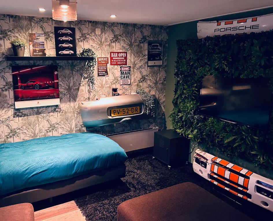 Postel nebo postele na pokoji v ubytování Privé studio centrum Assen Gratis Parkeren