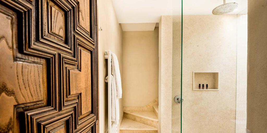 Hotel Boutique Corral del Rey - Resim 29