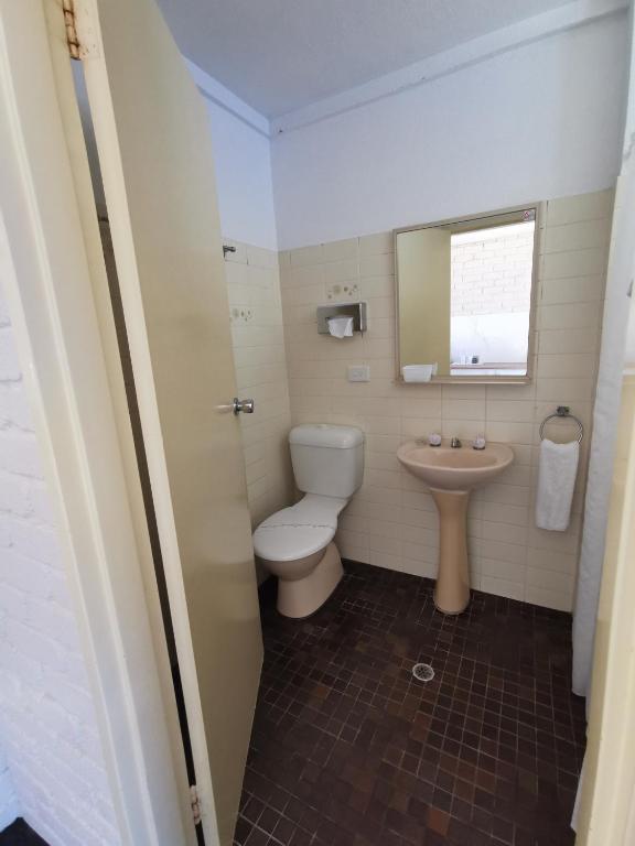 Koupelna v ubytování Aquajet Motel