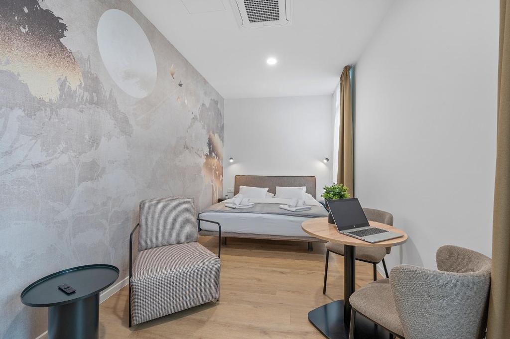 Enjoy Apartments and Suites - 7