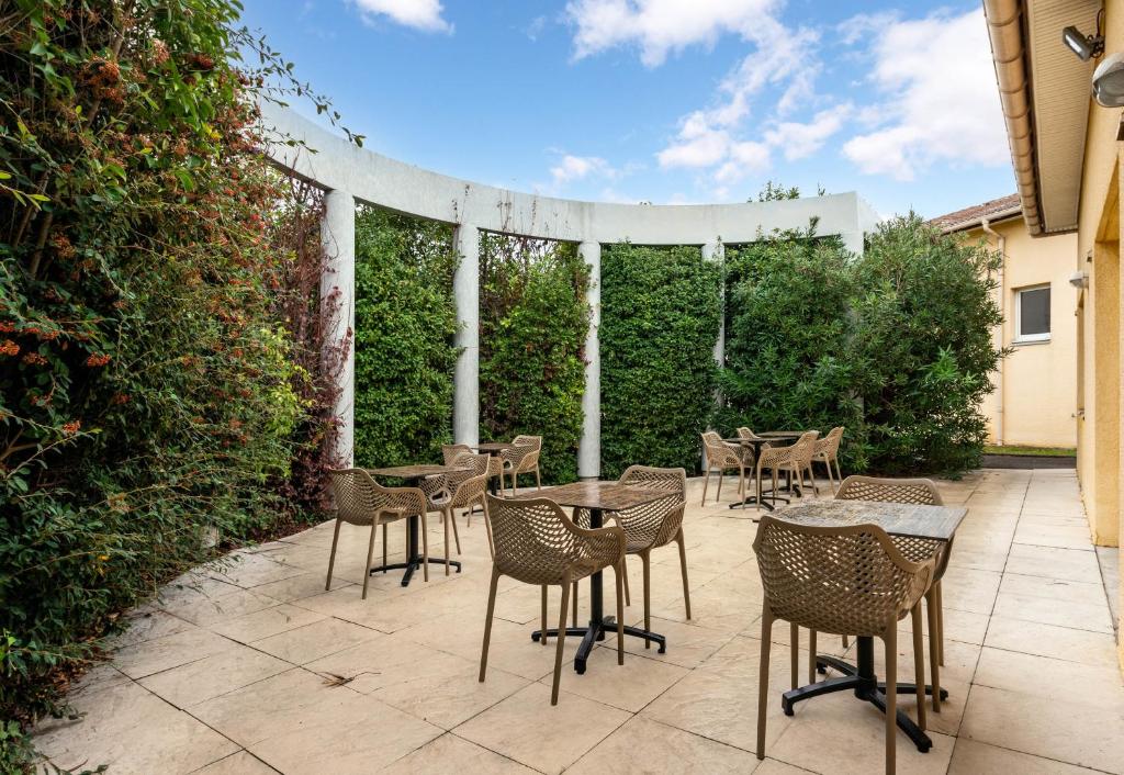 B&B HOTEL Montpellier Sud Lattes - Resim 30