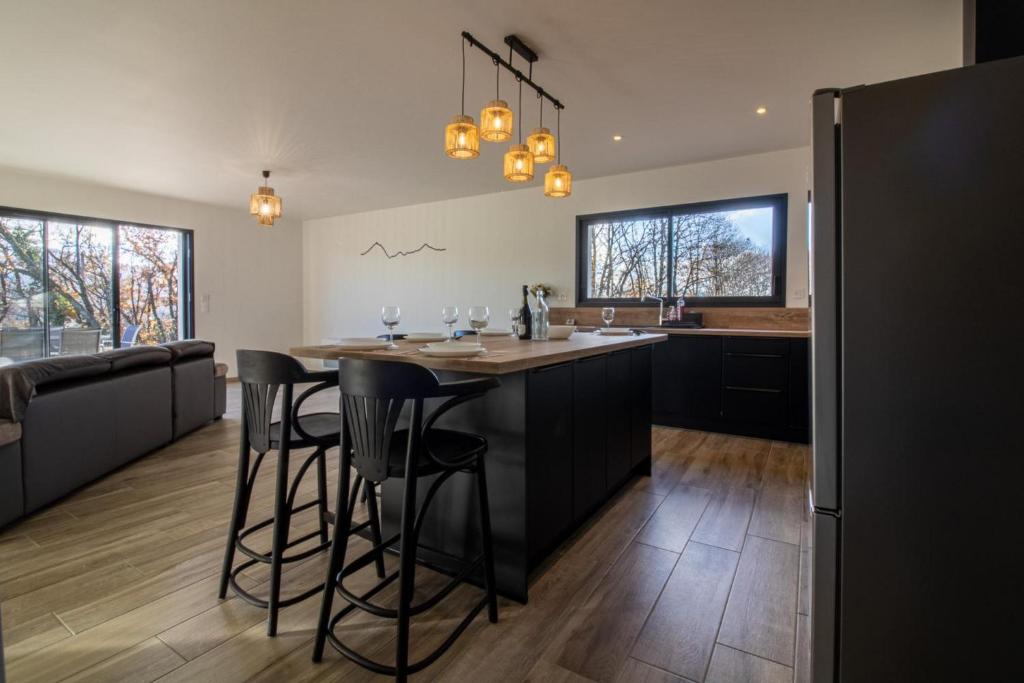 Photo de la galerie de l'établissement Maison neuve face aux Pyrénées, à Loucrup