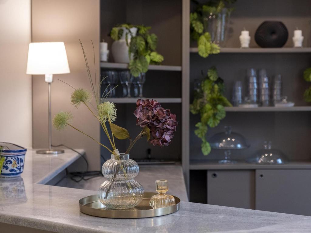 Kuchyňa alebo kuchynka v ubytovaní B&B HOTEL Trapani Crystal