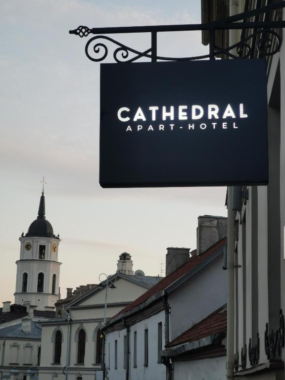 Certifikát, hodnocení, plakát nebo jiný dokument vystavený v ubytování CATHEDRAL Old Town Suites