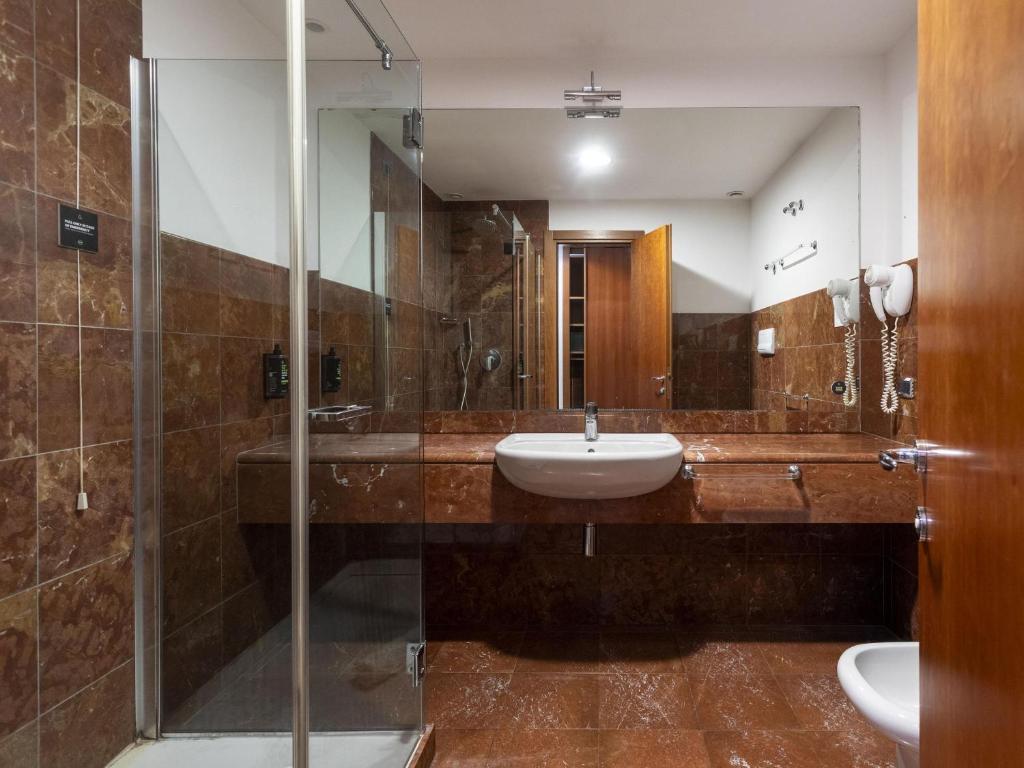 Kúpeľňa v ubytovaní B&B HOTEL Trapani Crystal