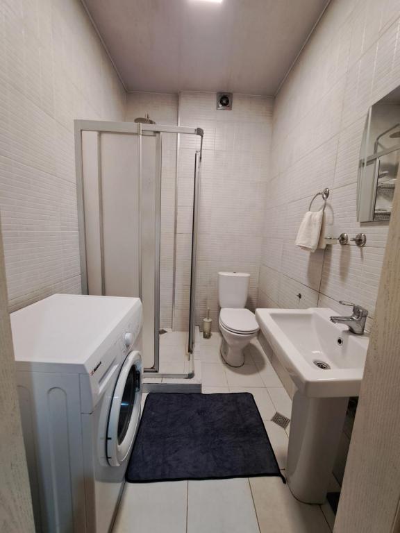 Koupelna v ubytování Karvi Hostel & Suites