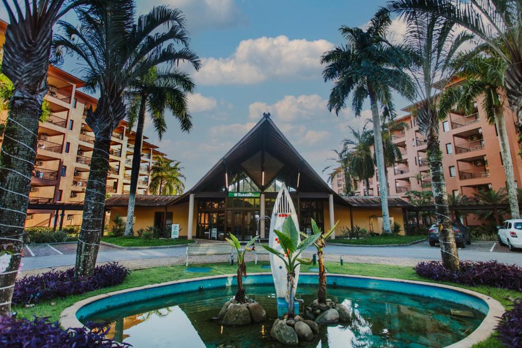 Bazén v ubytování Hotel Nacional Inn Angra dos Reis nebo v jeho okolí