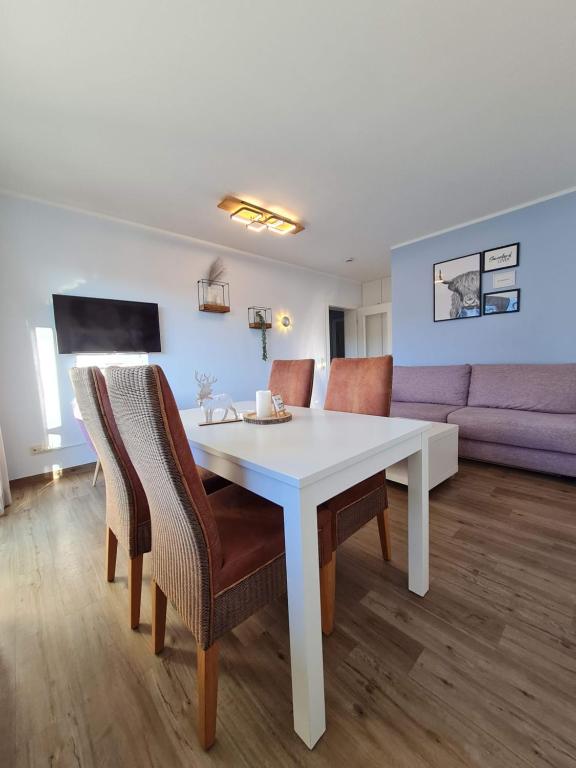 Ferienwohnungen Landhaus Meran inkl MeineCardPlus - Appartement Avec Vue Sur La Montagne