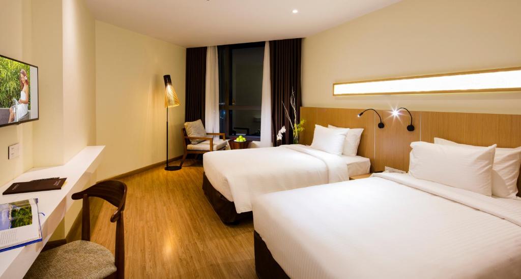 Phòng Superior 2 giường đơn nhìn ra cảnh thành phố