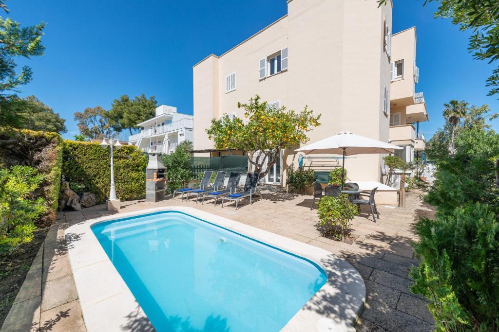 PLAYAMAR, con piscina privada