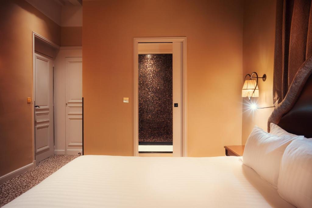 Hotel Odeon Saint-Germain - Resim 7