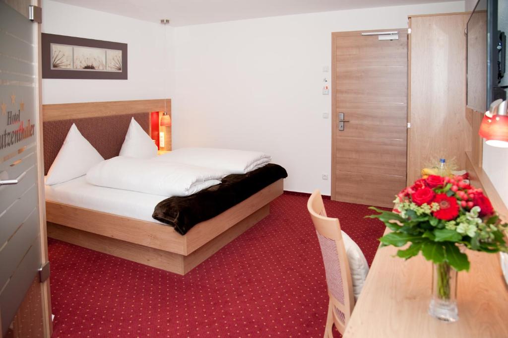 Hotel Hutzenthaler - Tweepersoonskamer Met 1 Of 2 Bedden