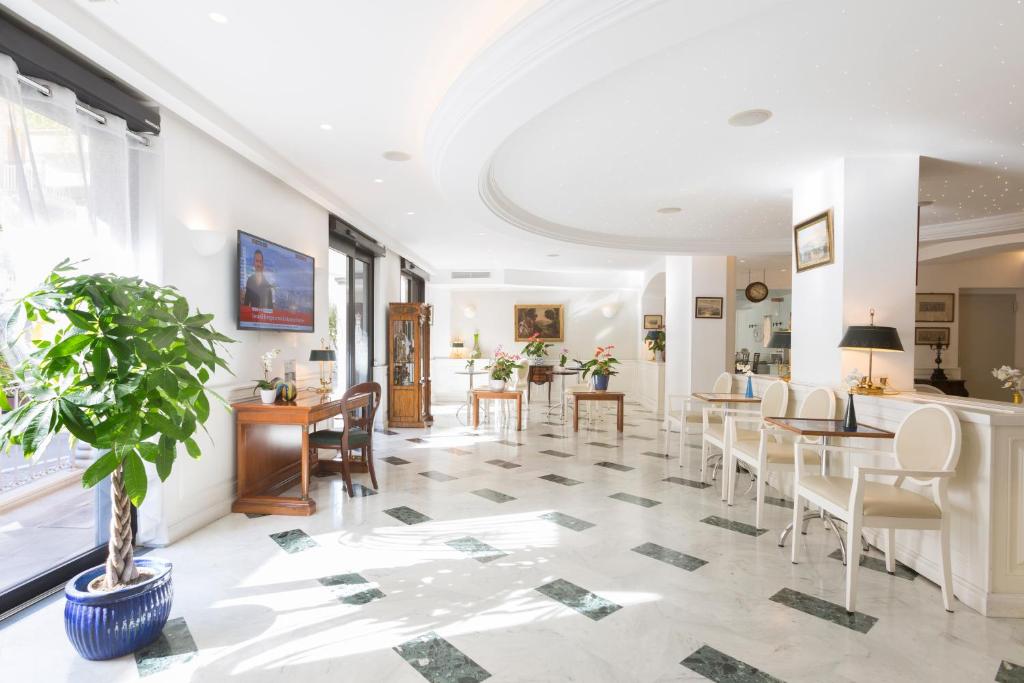 TV a/nebo společenská místnost v ubytování Hotel Central Wellness