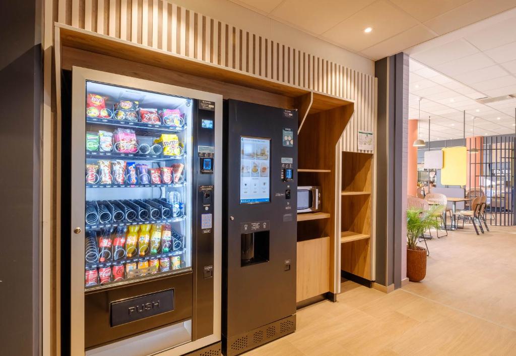 B&B HOTEL Nice Stade Riviera - Resim 44