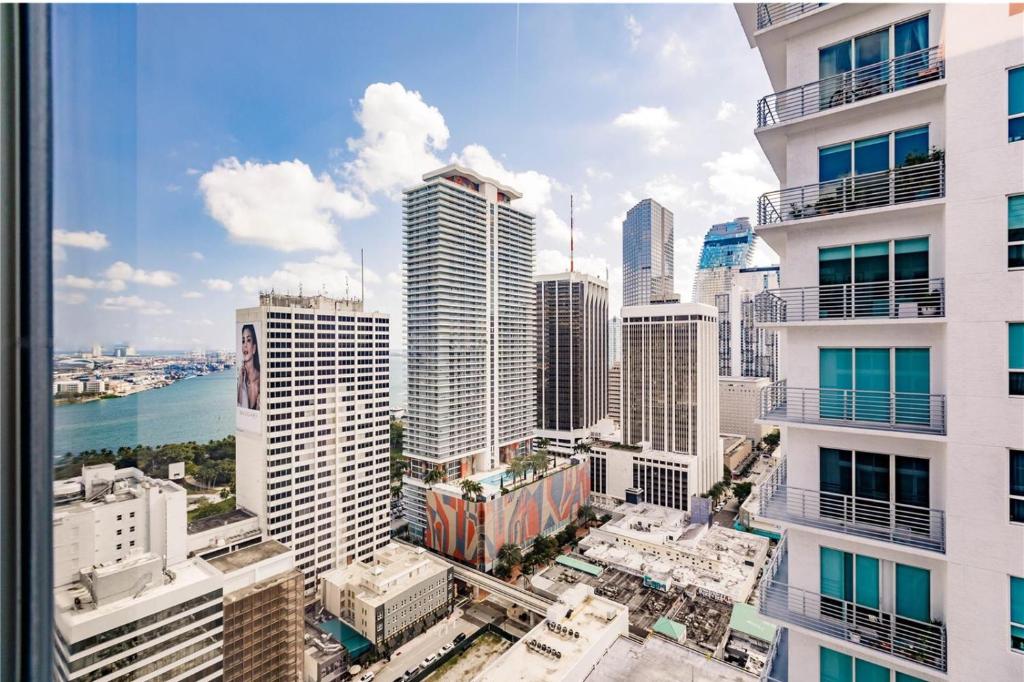 a view of a city skyline with tall buildings at Exclusive Condo w Beautiful City Views and Full Amenities! in Miami