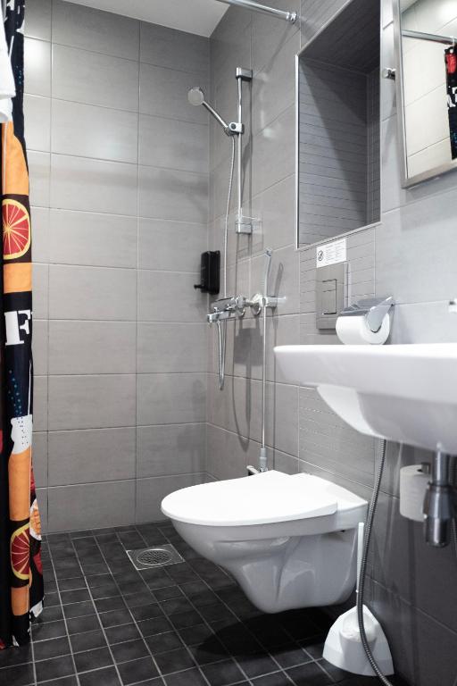 Koupelna v ubytování Hotel Finn