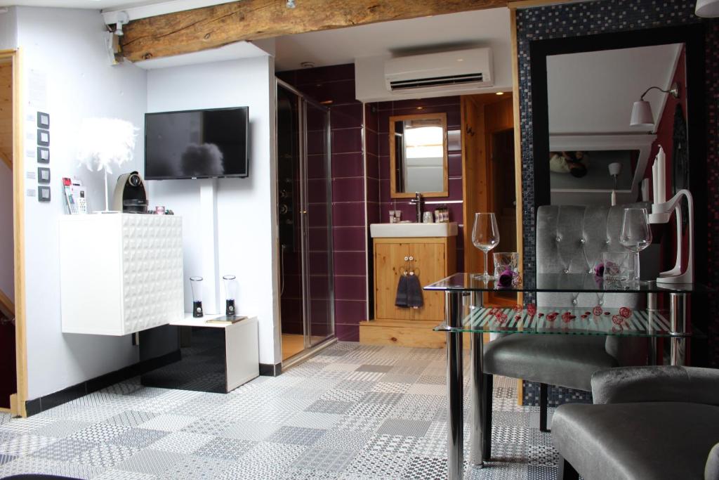 À HOME LOVE-SPA, le plus luxueux parmi nos 2 établissements - Suite