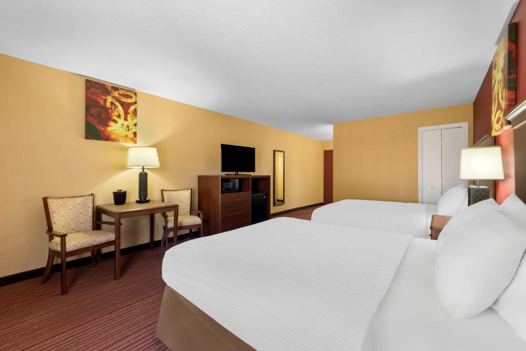 SureStay Plus by Best Western San Antonio Fiesta Inn - Habitación Con 2 Camas Grandes - No Fumadores