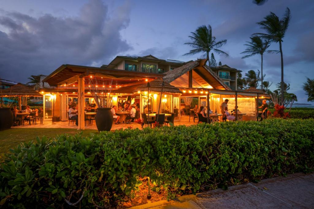 Zahrada ubytování Waipouli Beach Resort and Spa Kauai by OUTRIGGER