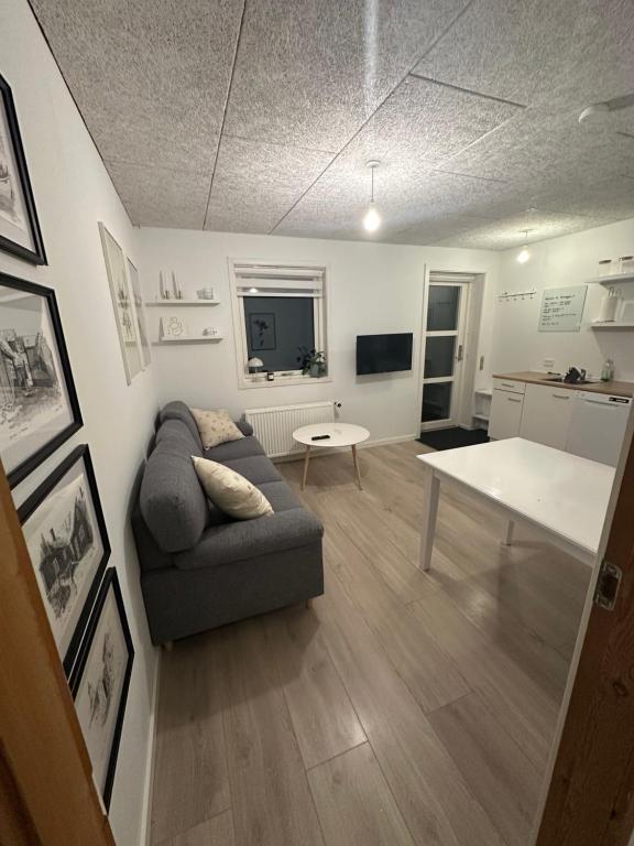 Gallery image of Cozy 2-bedroom apartment close to nature in Tórshavn