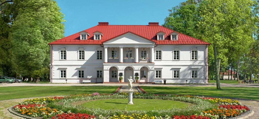 Gallery image of Bistrampolis Manor in Kučiai