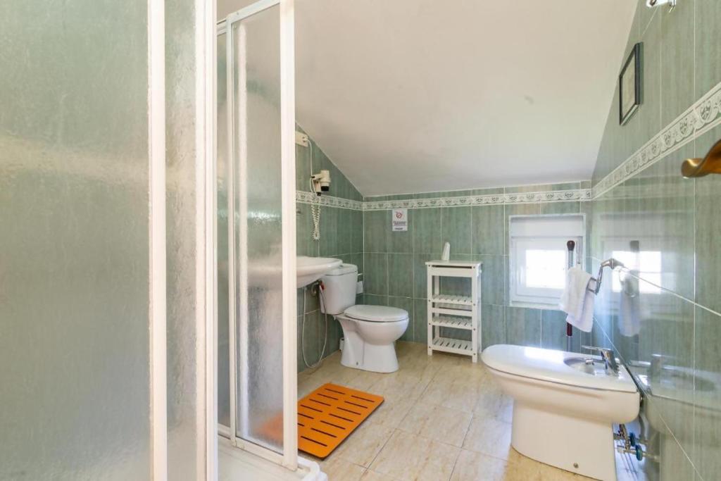 A bathroom at Mirador de Miranda Apartamentos Rural & Spa Inc