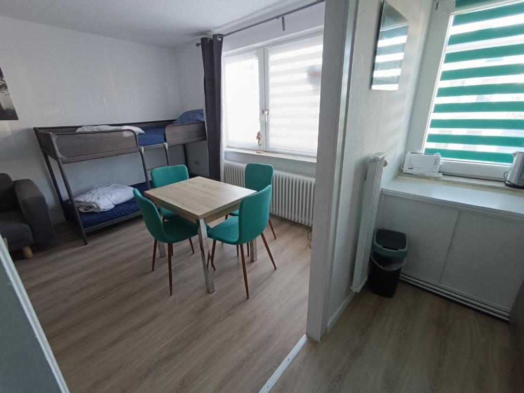 Kuchyň nebo kuchyňský kout v ubytování Ferienwohnung Nordsee mit E-Bike Verleih