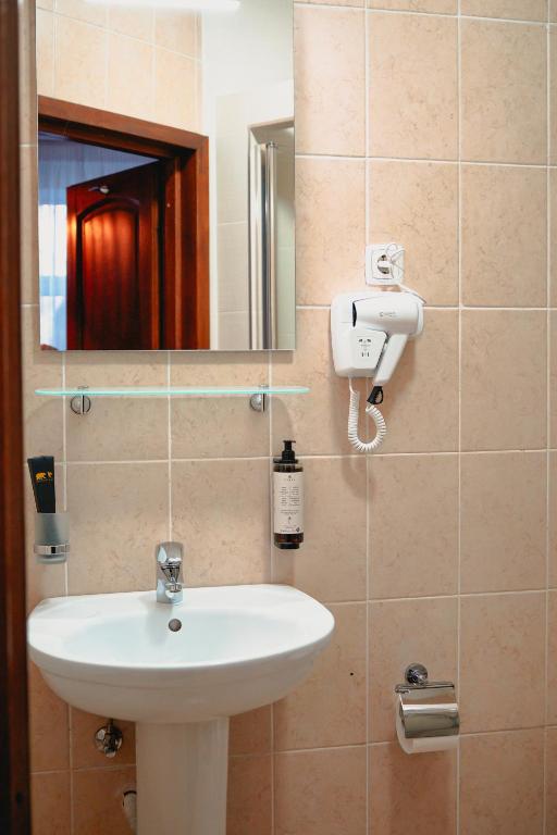 Bark Inn - Bed and Breakfast - Resim 4