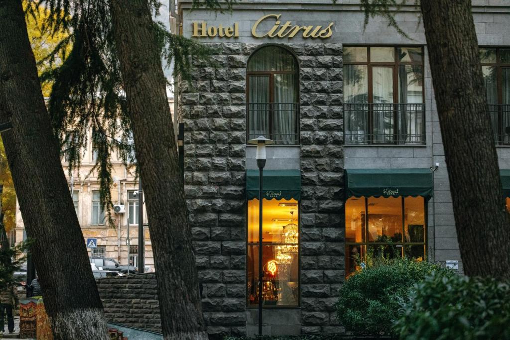 Budova, kde se hotel nachází