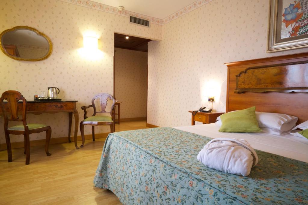 Colleverde Park Hotel - 12