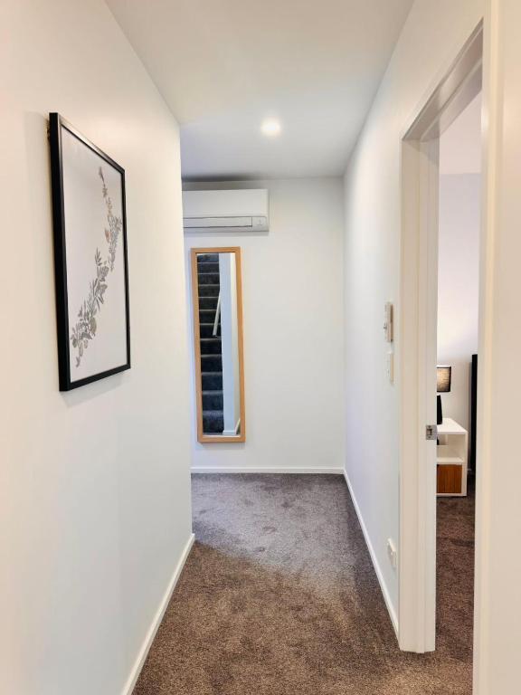 City Stadium Stay CBD Apartment A, CHC - Resim 19