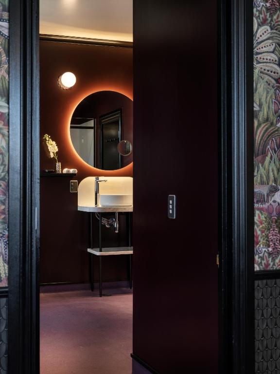 Naumi Studio Wellington photo