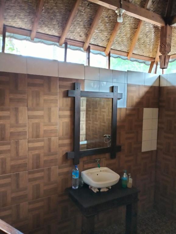 Tangga Bungalows Gili Air - 12