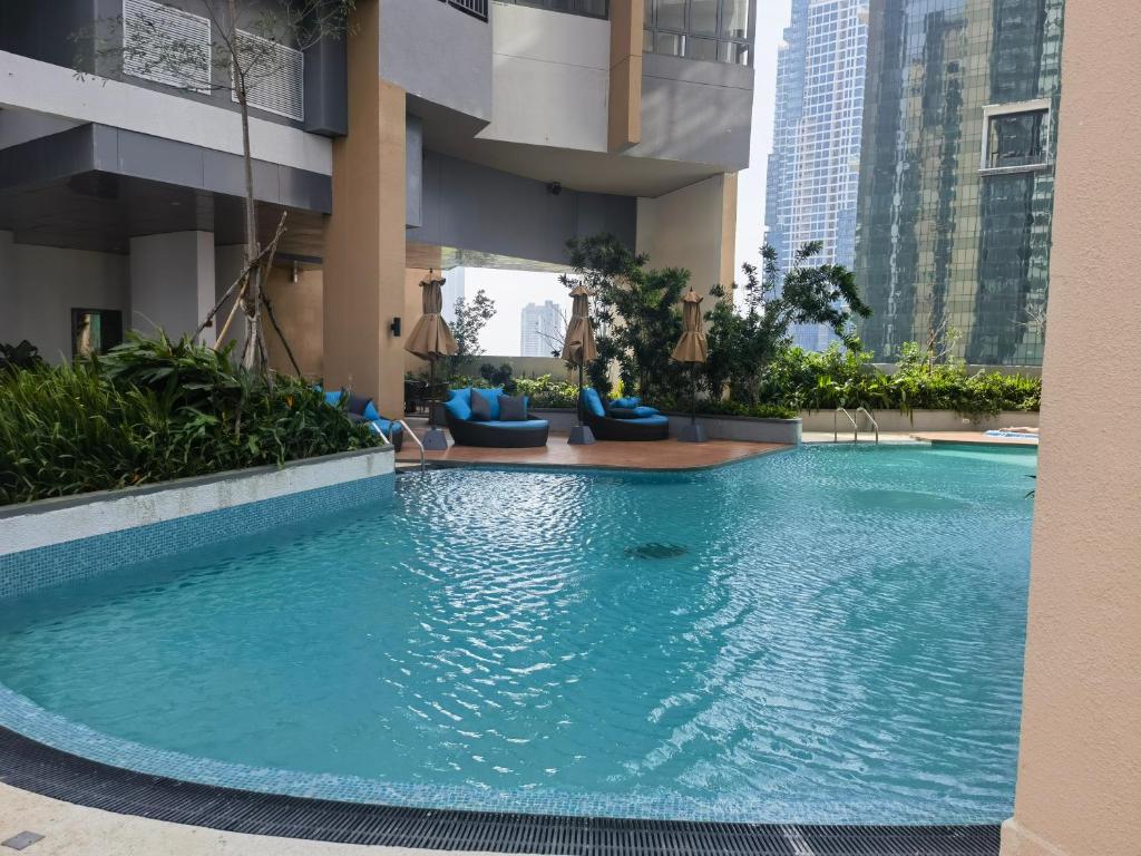 Colombo Trizen J&J future Apart ment - 13