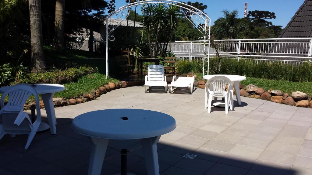  Apartamento com Piscina 4 Pessoas