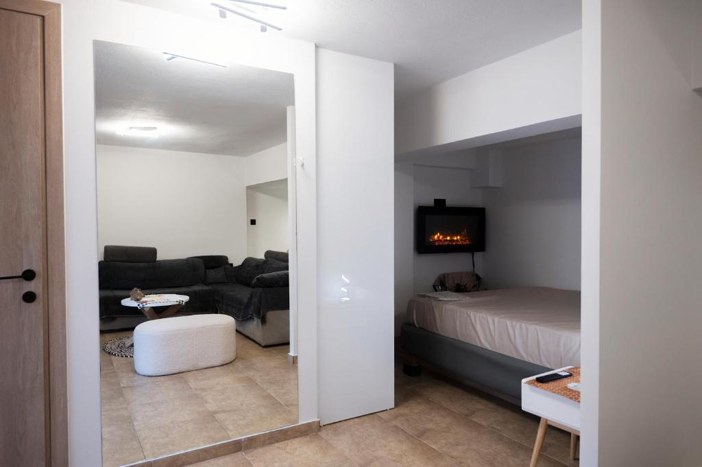 To Bee or not to Bee! - 12